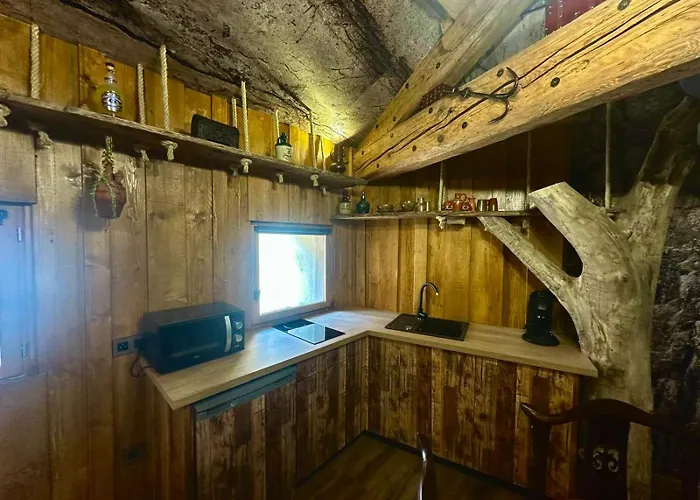 Repaire Des Pirates Du Cloitre Apartment *